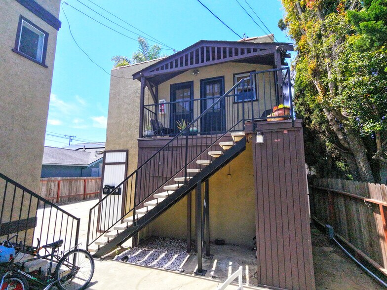 More Photos Of 246 Newport Ave, Long Beach Apartments For Sale