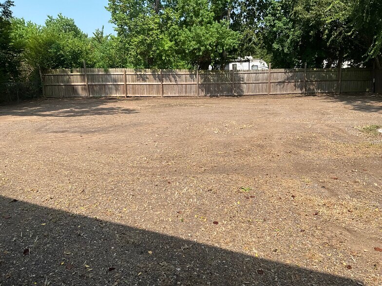 More Photos Of 21095 FM 362 Rd, Waller Flex For Sale