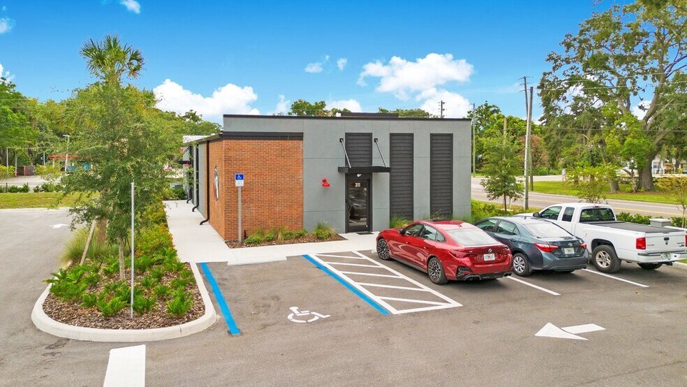 More Photos Of 311 N Cumberland Ave, Ocoee Office For Sale