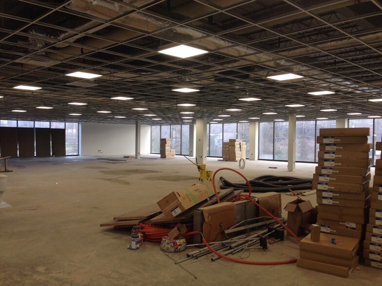 More Photos Of 410 Chickamauga Ave, Rossville Office For Lease