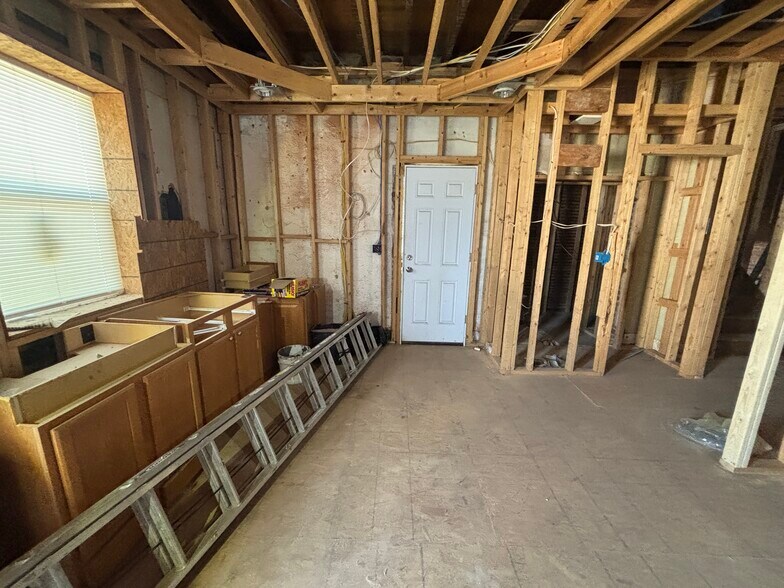 More Photos Of 539-547 45th St, Baltimore Apartments For Sale
