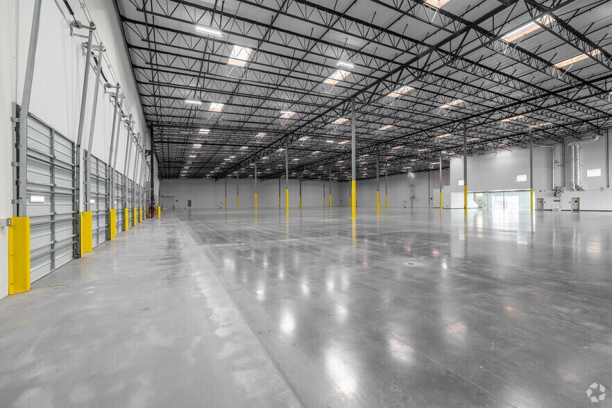 More Photos Of 10840 Norwalk Blvd, Santa Fe Springs Unknown For Lease