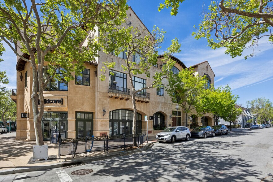 More Photos Of 499 University Ave, Palo Alto Office For Lease
