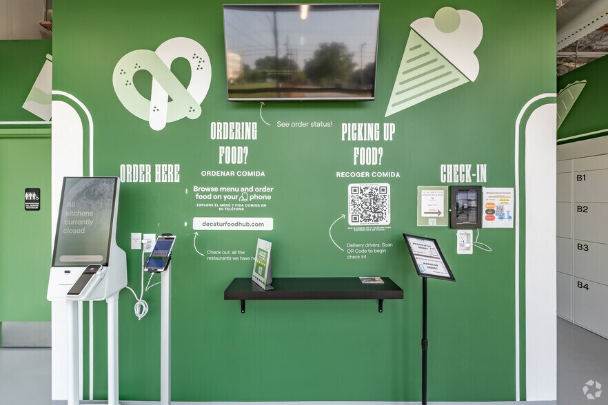 More Photos Of 2670 E College Ave, Decatur Freestanding For Lease