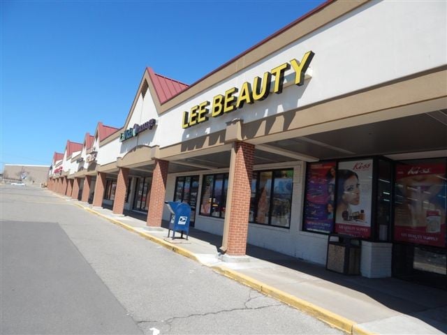 More Photos Of 25780 Middlebelt Rd, Farmington Hills Unknown For Lease