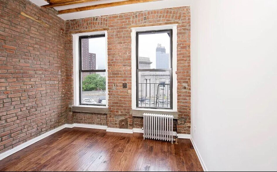 More Photos Of 28 Forsyth St, New York Apartments For Sale
