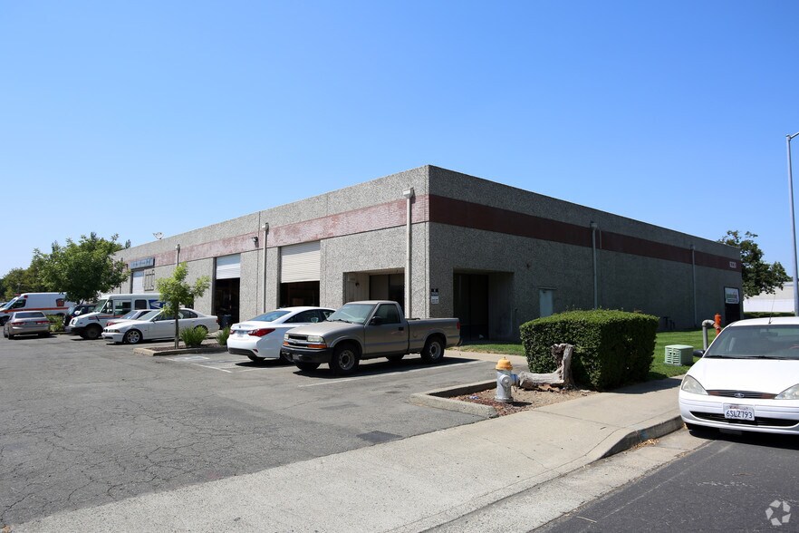More Photos Of 6220 Belleau Wood Ln, Sacramento Warehouse For Lease