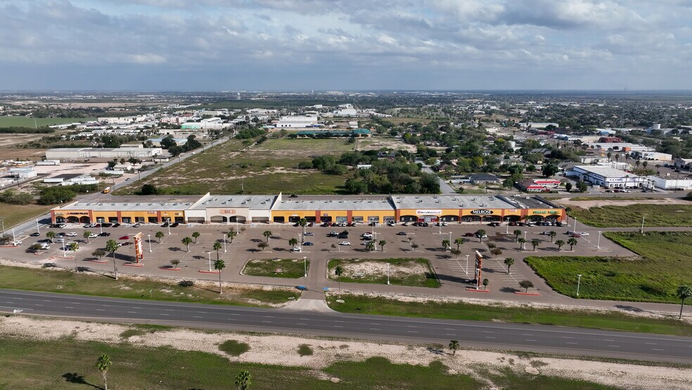 Primary Photo Of 701 N International Blvd, Hidalgo General Retail For Sale