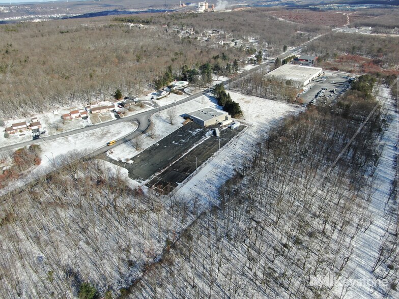 More Photos Of 178 Industrial Rd, Frackville Flex For Sale