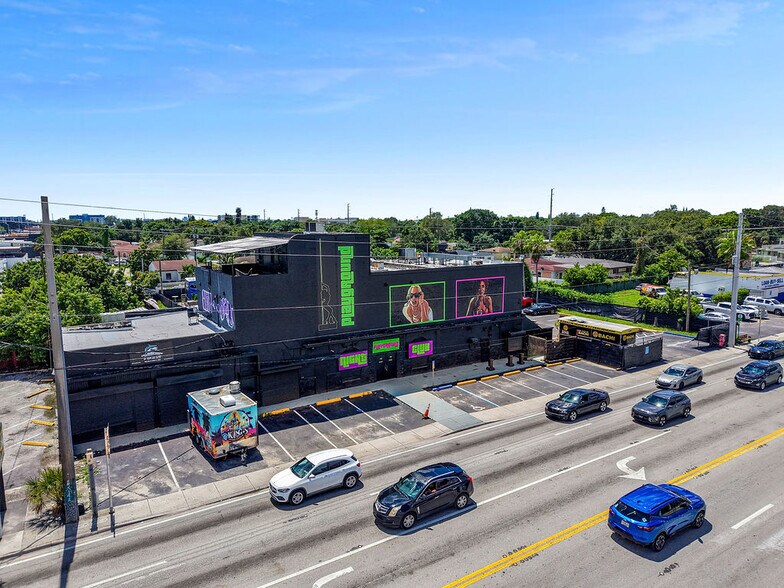 More Photos Of 728 NW 79 Street, Miami Bar For Sale