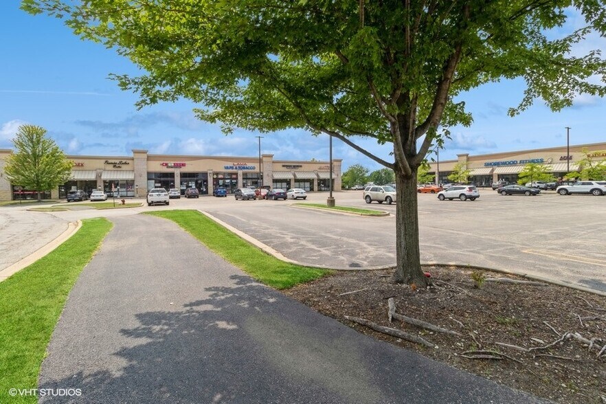 More Photos Of 301-345 Vertin Blvd, Shorewood Unknown For Lease