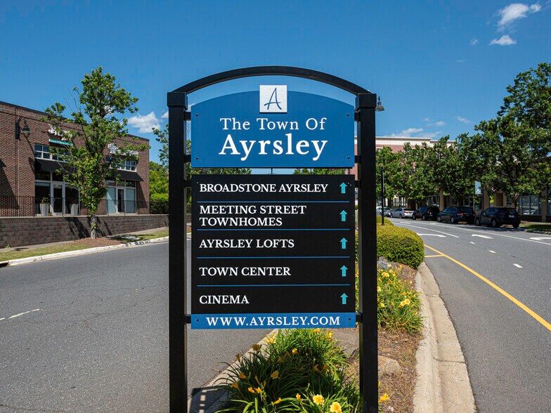 More Photos Of 2015 Ayrsley Town Blvd, Charlotte Unknown For Lease