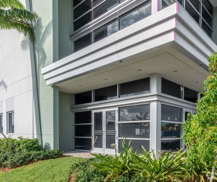 More Photos Of 600 Hillsboro Technology Dr, Deerfield Beach Unknown For Lease