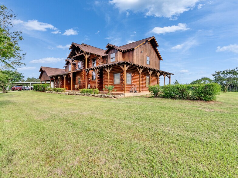 More Photos Of 325 Forest Service 217 Rd, Shepherd Specialty For Sale