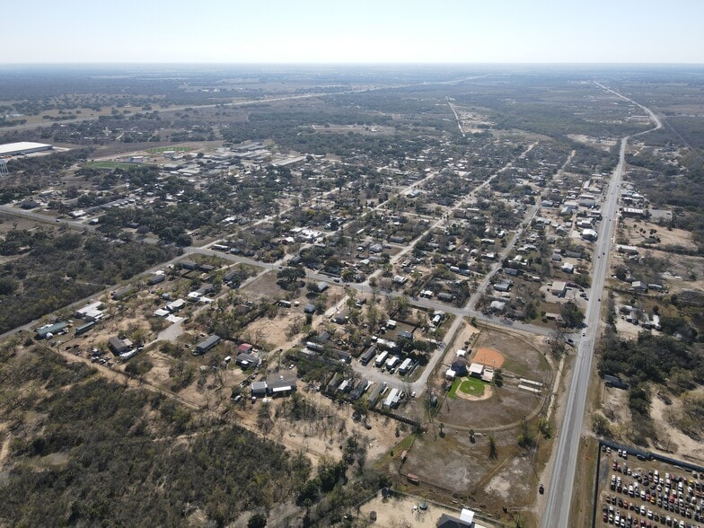 More Photos Of 110 3rd St, Natalia Manufactured Housing Mobile Home Park For Sale