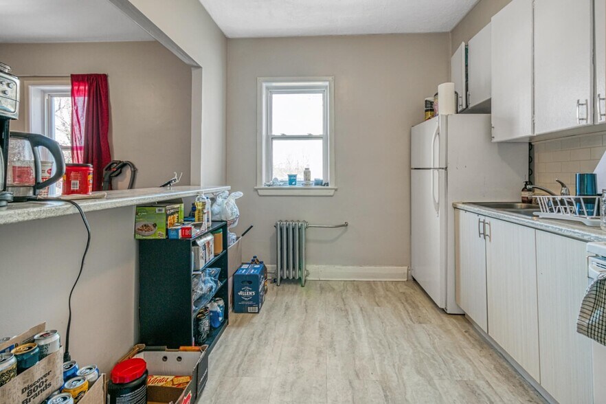 More Photos Of 375-377 Laforest Av, Sudbury Apartments For Sale