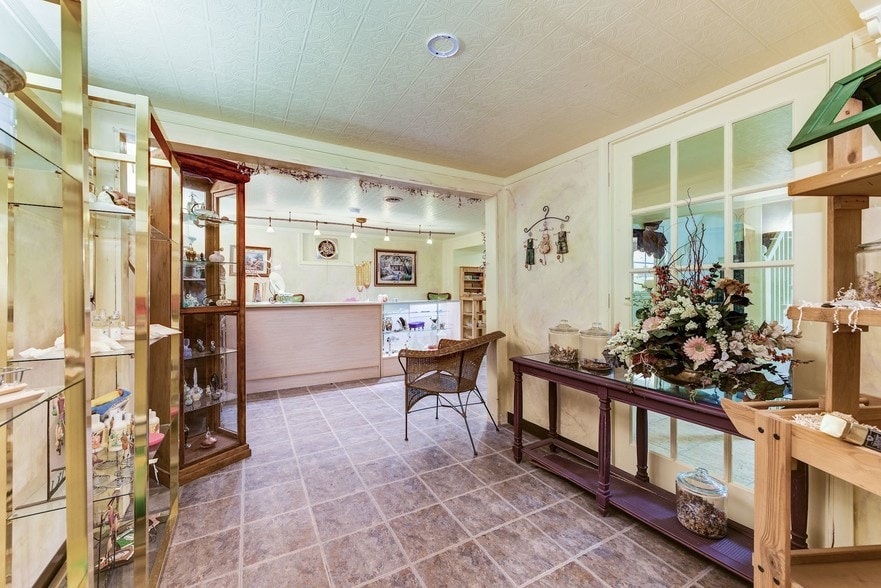 More Photos Of 75 Hartford Rd, Delran Storefront Retail Office For Sale