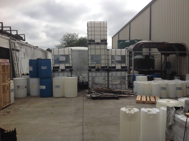 More Photos Of 2710 Pemberton Dr, Apopka Warehouse For Sale