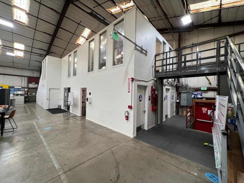 More Photos Of 2332 4th St, Berkeley Warehouse For Lease