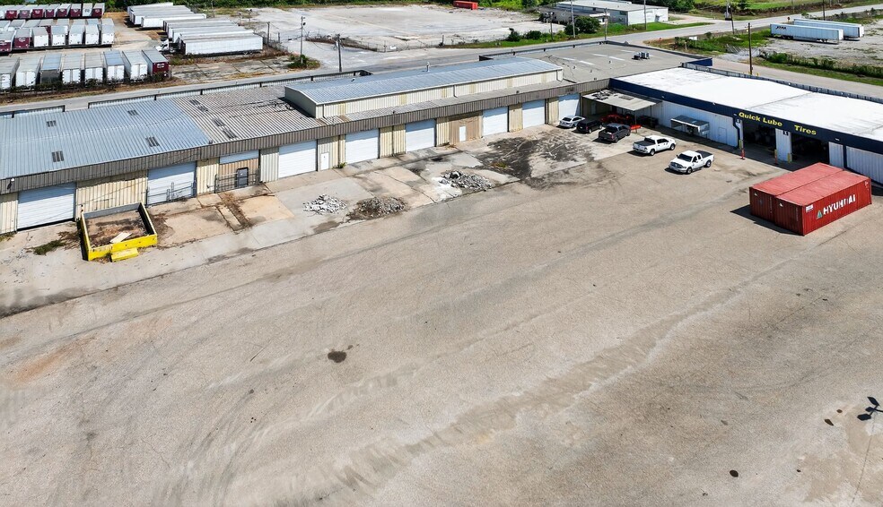 More Photos Of 400 Mound City Rd, West Memphis Service For Sale