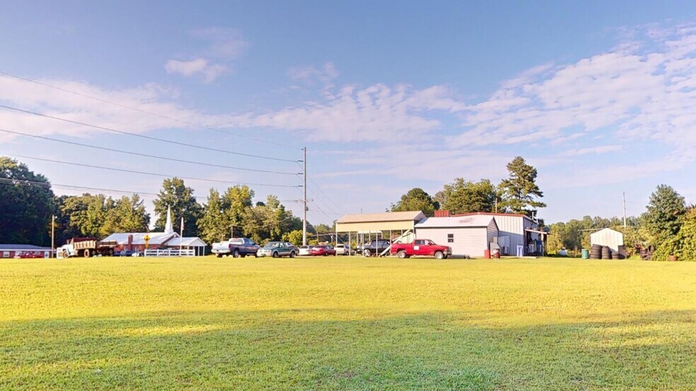 More Photos Of 8345 NC 27 W, Lillington Auto Repair For Sale