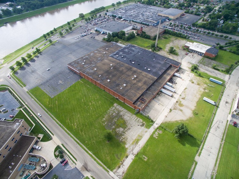 More Photos Of 835 S Edwin C Moses Blvd, Dayton Warehouse For Lease