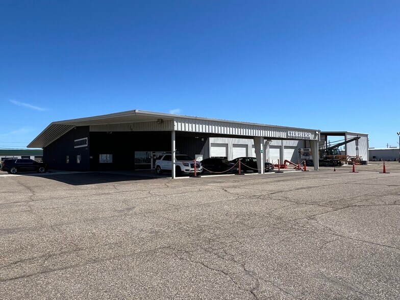 More Photos Of 880 S Beckman Rd, Lodi Warehouse For Sale
