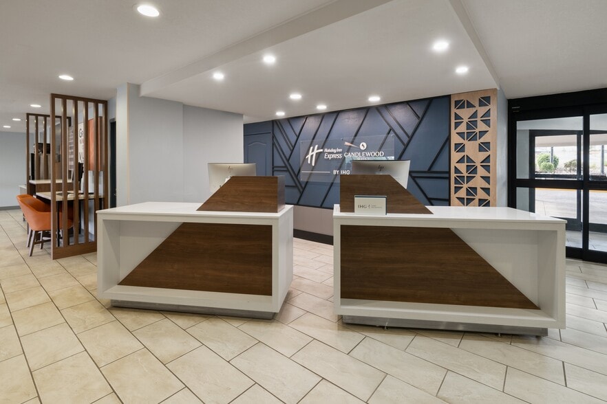 More Photos Of 9231 E Arapahoe Rd, Greenwood Village Hotel For Sale