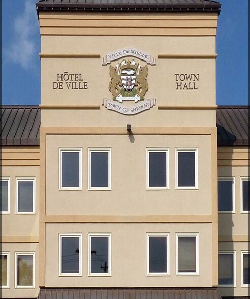 More Photos Of 290 Main St, Shediac Office For Lease