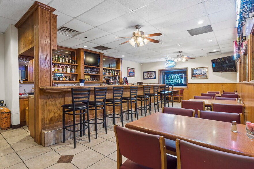 More Photos Of 2951 Old Orchard Rd, Jackson Restaurant For Sale