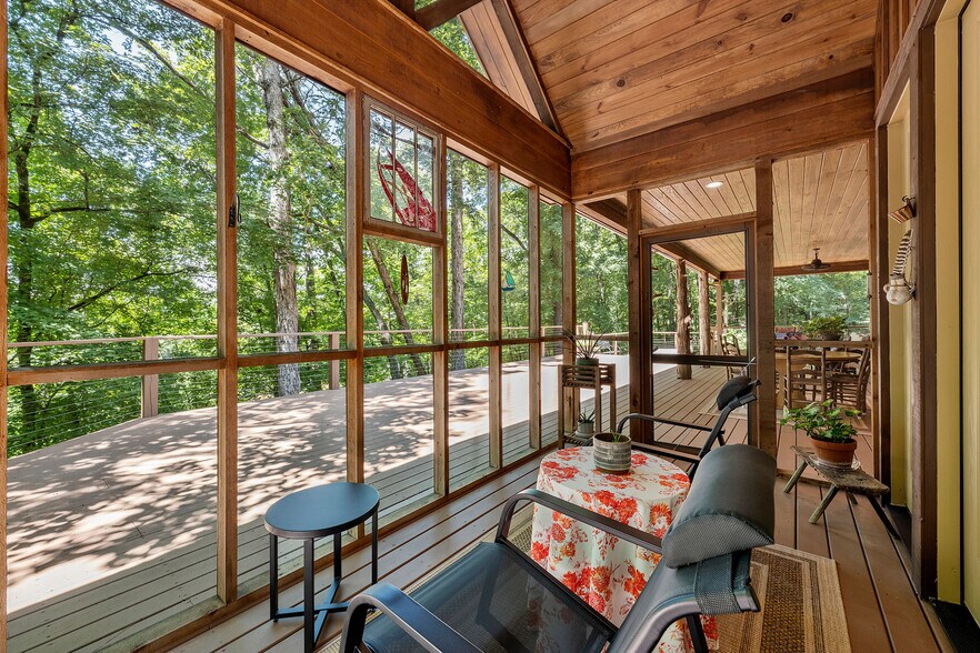 More Photos Of 1638 Old Minor Rd, Culloden Specialty For Sale