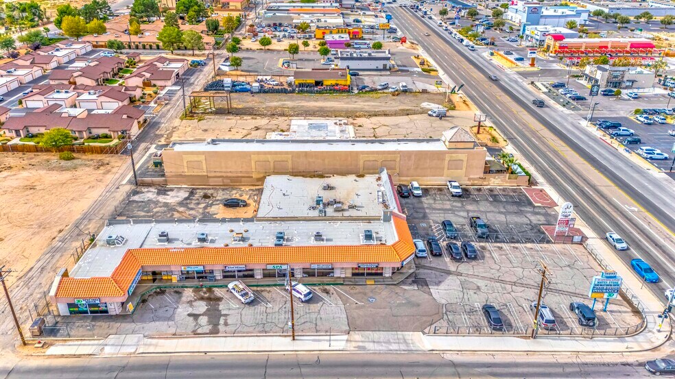 More Photos Of 14895 Bear Valley Rd, Hesperia Freestanding For Sale