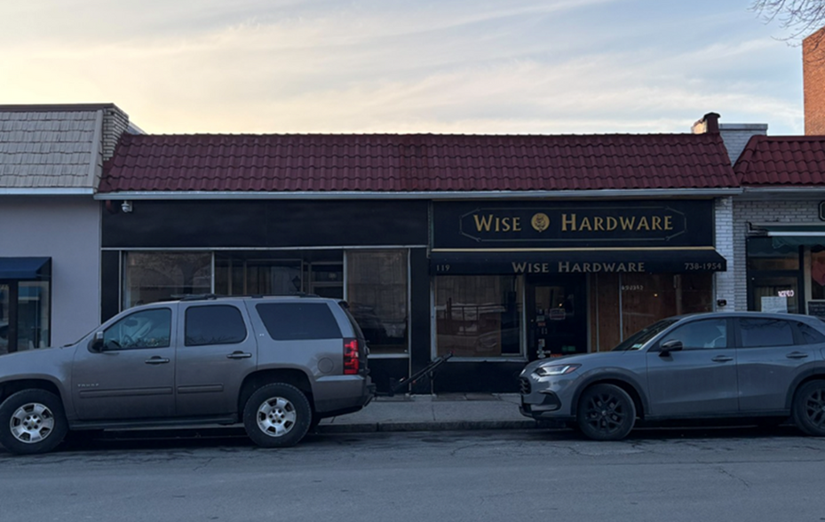 Primary Photo Of 117-119 5th Ave, Pelham General Retail For Sale