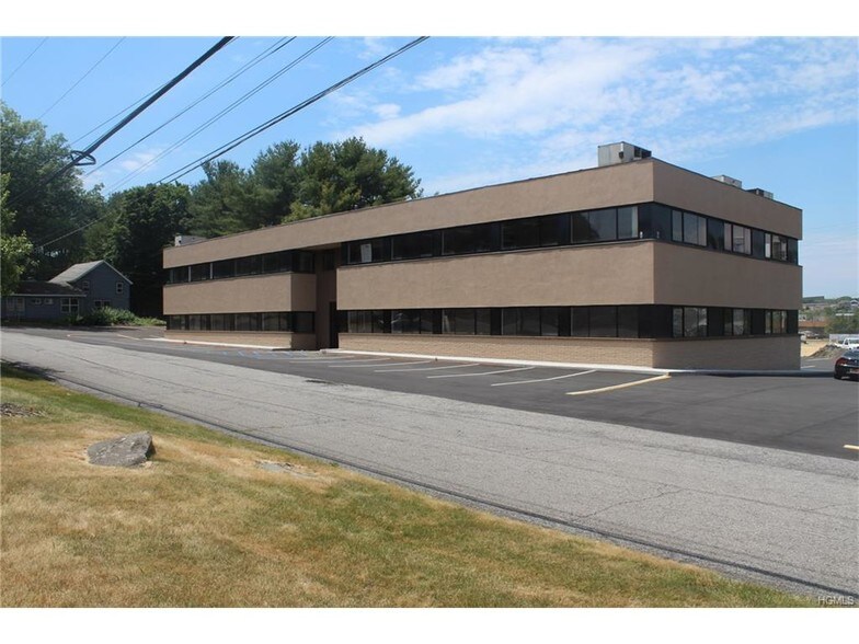 More Photos Of 53 Route 17K, Newburgh Office For Lease