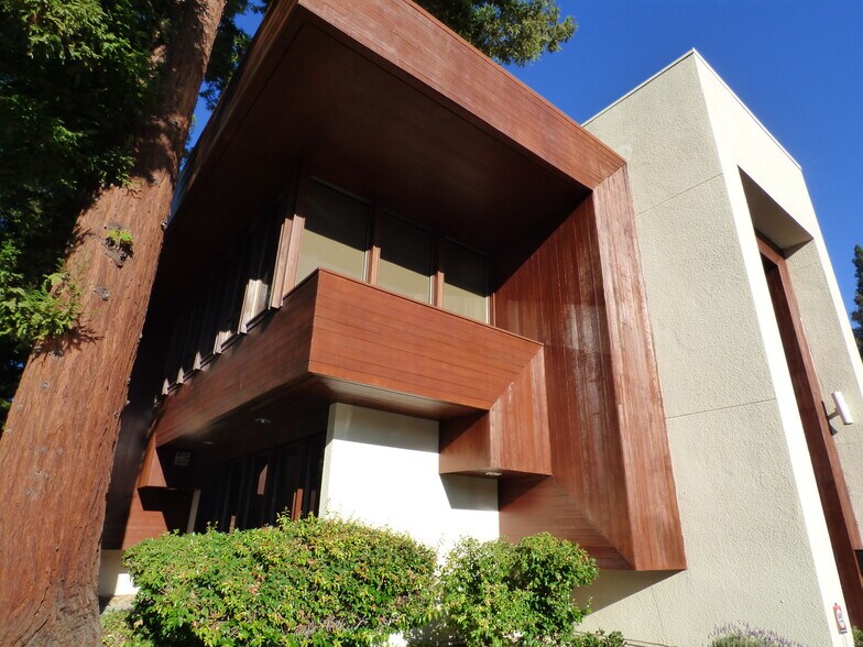 More Photos Of 201 Lafayette Cir, Lafayette Office For Lease