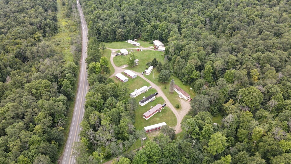 More Photos Of 15 Decasper Dr, Lewis Run Manufactured Housing Mobile Home Park For Sale