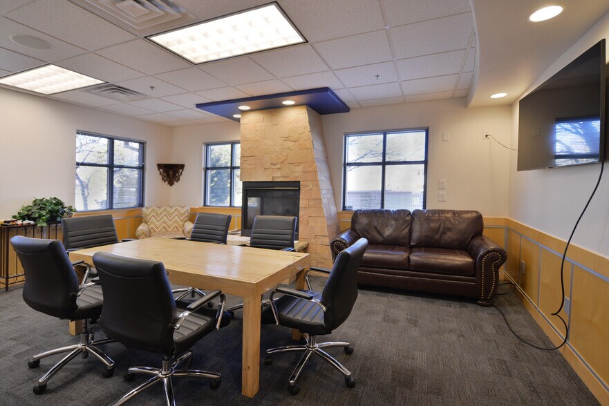 More Photos Of 2002 Caribou Dr, Fort Collins Office For Sale