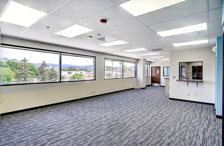 More Photos Of 710 S Central Ave, Glendale Medical For Lease