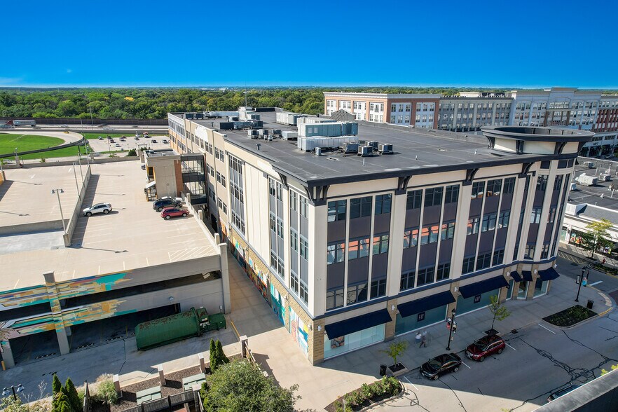 More Photos Of 5900 N Port Washington Rd, Glendale Unknown For Lease