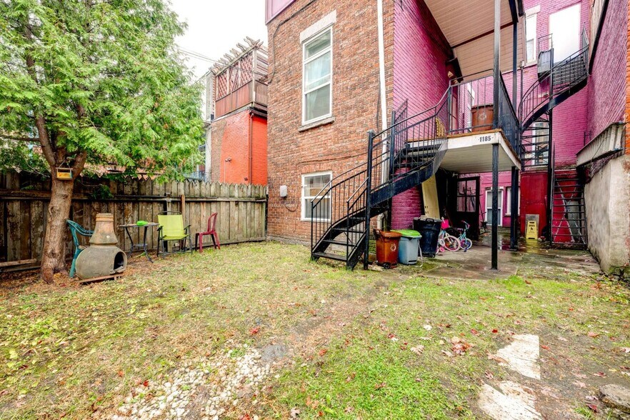 More Photos Of 1185 Av Seymour, Montréal Apartments For Sale