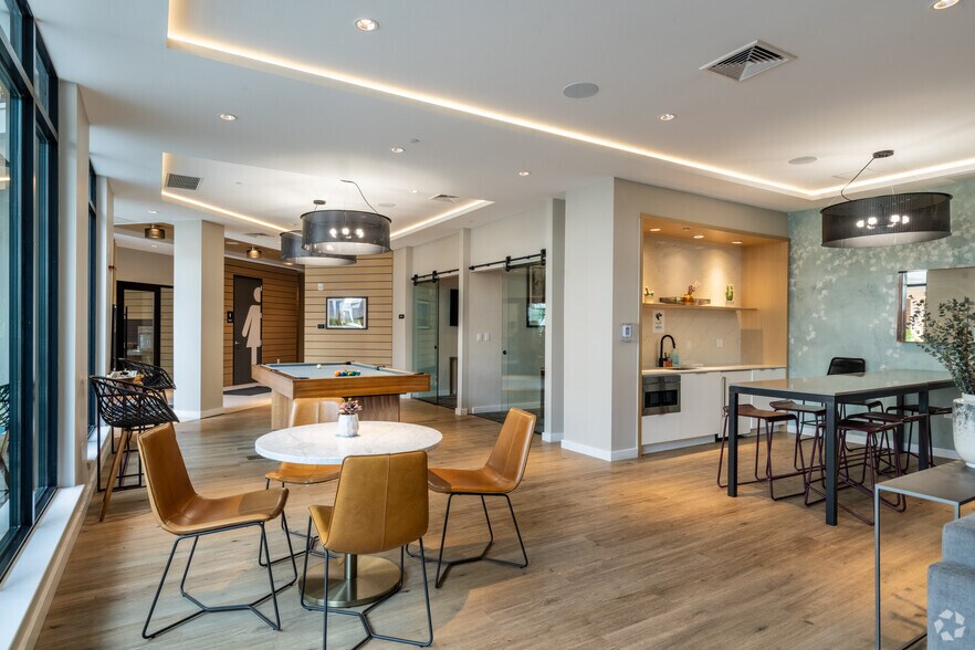 More Photos Of 81 Monroe St, Rahway Apartments For Lease