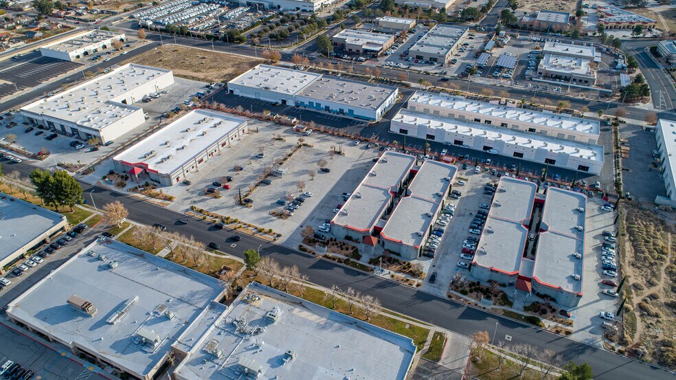 More Photos Of 300-304 E Avenue K6, Lancaster Office For Lease