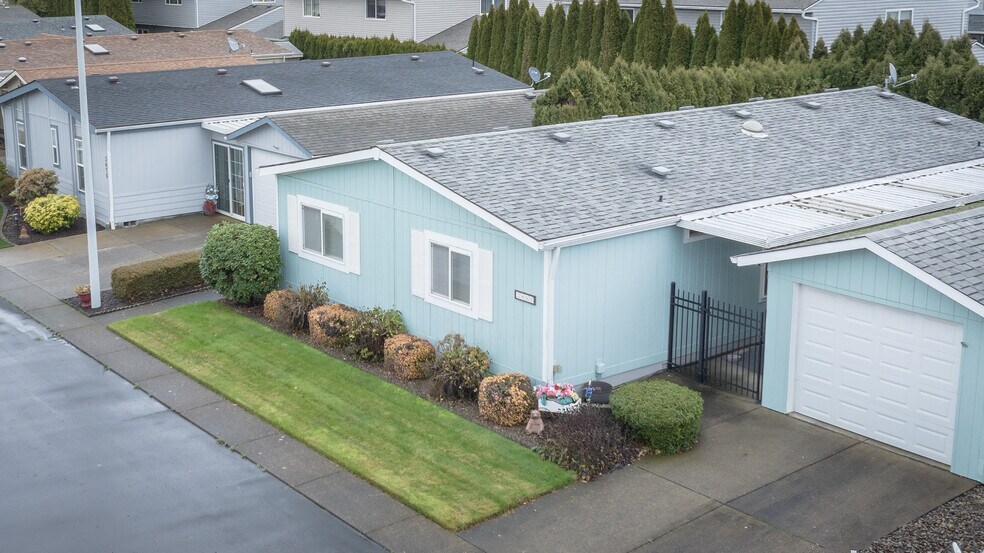 More Photos Of 3445 Hidden View Ln NE, Salem Manufactured Housing Mobile Home Park For Sale