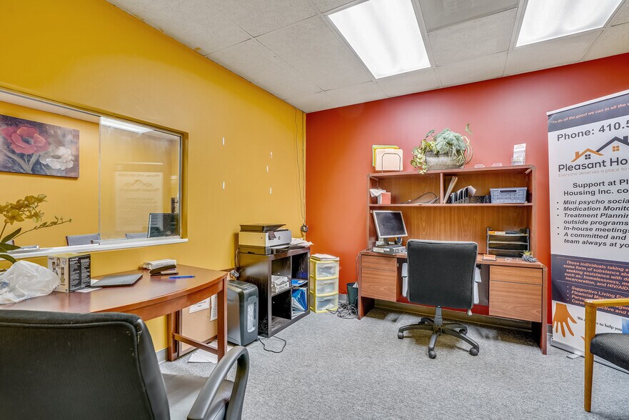 More Photos Of 6314 Windsor Mill Rd, Woodlawn Office For Sale