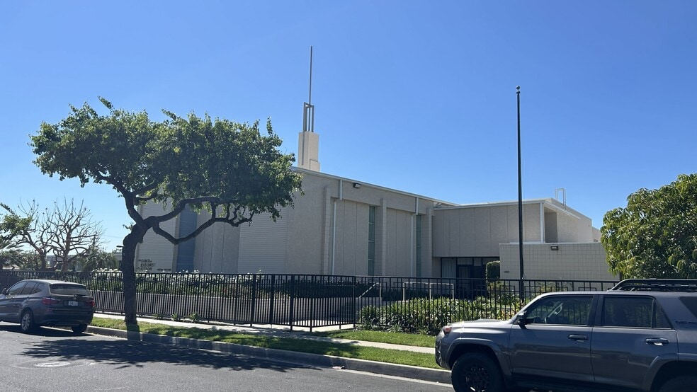 More Photos Of 14801 Osage Ave, Lawndale Specialty For Sale