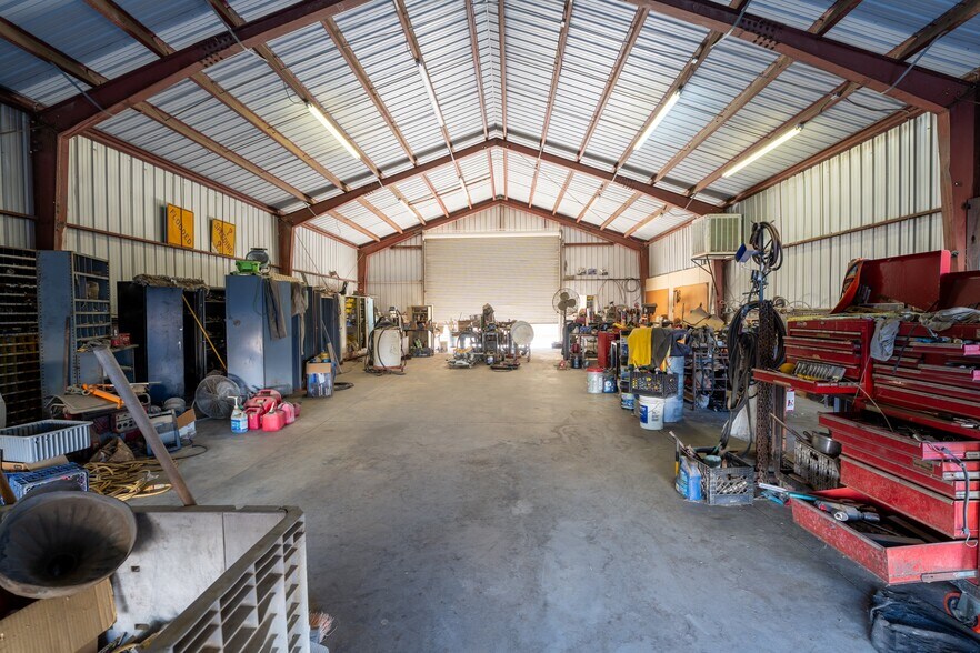 More Photos Of 42622 3rd St E, Lancaster Industrial For Sale