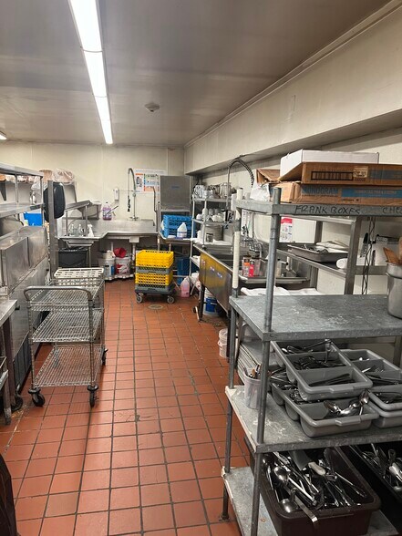 More Photos Of 2071 NY-52, Liberty Fast Food For Sale