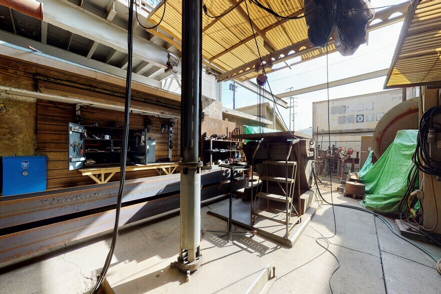 More Photos Of 3400-3470 Randolph St, Huntington Park Warehouse For Lease