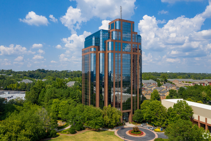 Primary Photo Of 1050 Crown Pointe Pkwy, Atlanta Coworking Space