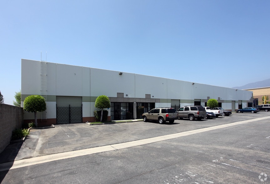 More Photos Of 1020 Hamilton Rd, Duarte Warehouse For Lease